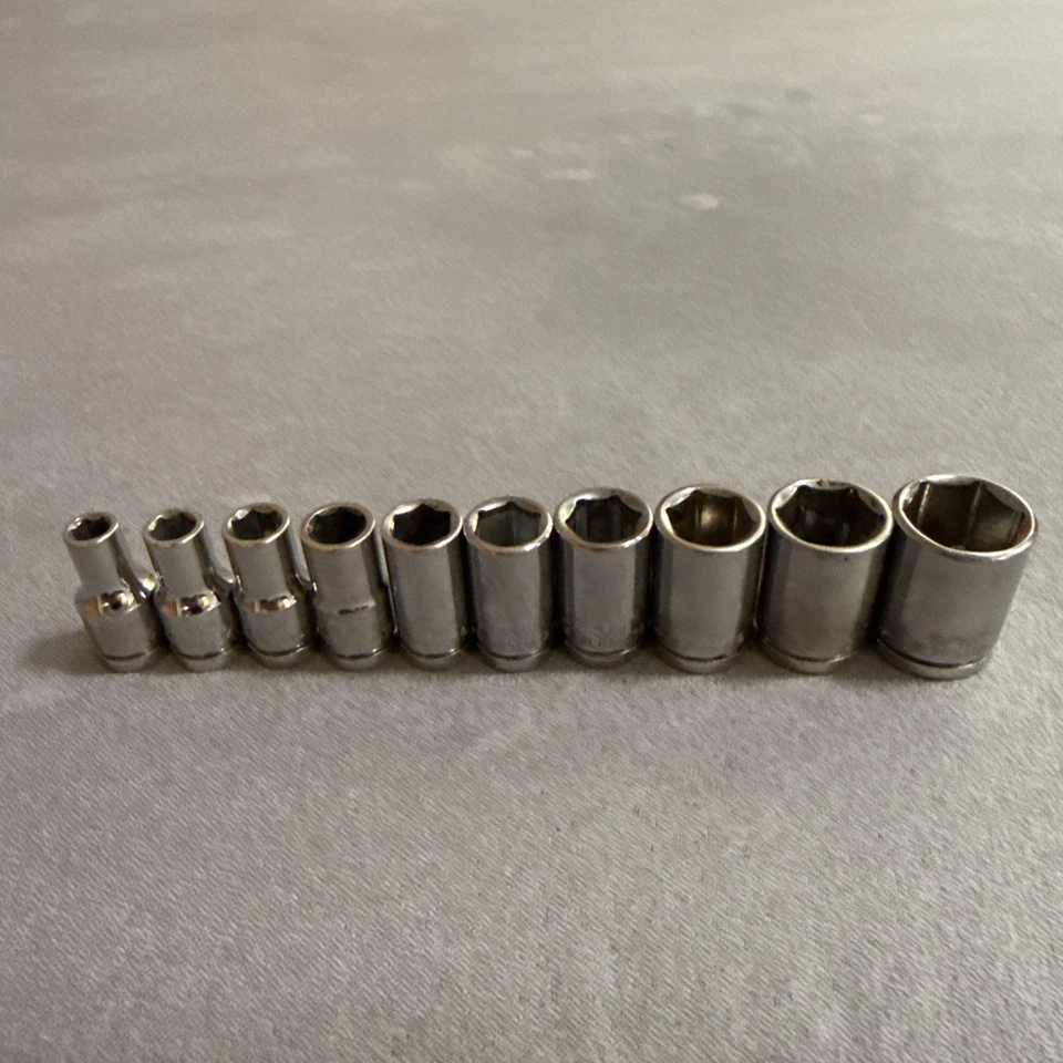 Blue Point 1/4” Drive SAE Socket Set 3/16”-9/16” - Image 1 of 4