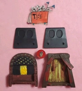 MEZCO CINEMA OF FEAR SERIES 2 MEZ ITZ ACCESSORIES FREDDY JASON LEATHERFACE - Picture 1 of 3