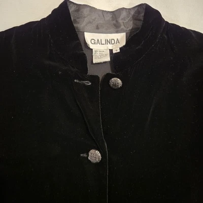 复古 Galinda 女式普通话领丝绸混纺纽扣天鹅绒开衫 8 码 — 第 1/4 张图片