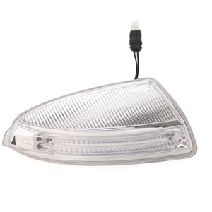 Right Side Rearview Turn Signal Light for Mercedes ML320 GL450 2009 to 2010 - Picture 1 of 10