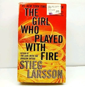 The Girl Who Played With Fire (Paperback Book) By Stieg Larsson (Vintage Crime) - Picture 1 of 2