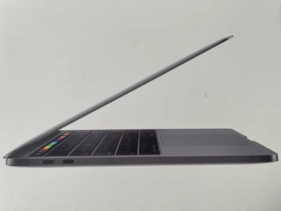 Apple MacBook Pro 13 Zoll 2019 mit TouchBar - Bild 1 von 4
