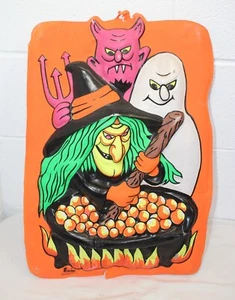 Decorazione Impero Halloween Vintage Vacuform Strega Brew + Diavolo + Ghost Art Blacklight - Foto 1 di 23