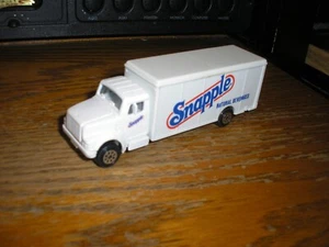 Vintage 1/64 Road Champs Snapple Natural Beverages Delivery Truck Rig Free SHIP - Picture 1 of 5