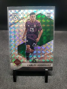 Mosaico 2021-22 Fifa Road to Qatar World Cup CARLOS RODRIGUEZ Prizm RC Messico - Foto 1 di 2