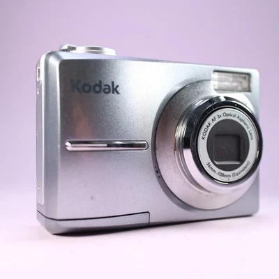 Kodak Digital Camera EasyShare C813 8.0MP Silver Tested - Image 1 of 4