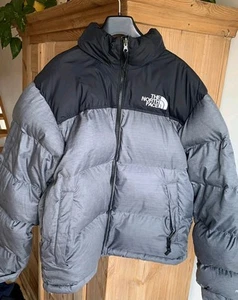 The North Face 1996 Retro Nuptse 700 Down Puffer Mens Medium Black Gray Jacket - Picture 1 of 2