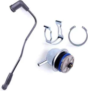 89060418,17113556 Fuel Injection Pressure Regulator with Vacuum Line for - Picture 1 of 7