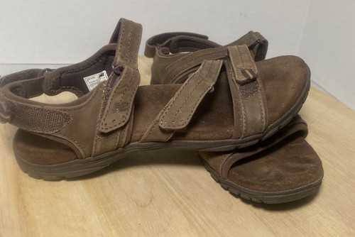 New Balance sandali sportivi donna Maya marrone nabuk taglia 7 usati in ottime condizioni