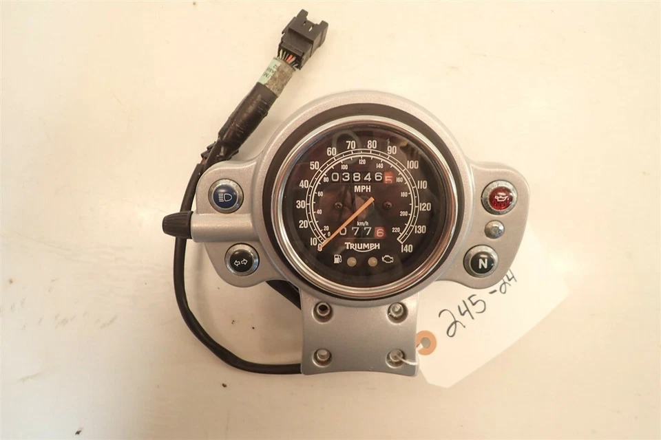 Triumph Scrambler 900 EFI speedo speed meter gauge cluster T2503155 - Image 1 of 4