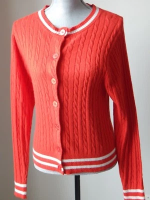 Nuevo Cárdigan Suéter Para Mujer WildFox Etiqueta Blanca Naranja Oscuro Con Botones XS NUEVO CON ETIQUETAS Foto 1 de 4