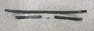 90-97 MAZDA MX-5 MIATA OEM Soporte de alfombra protector de riel de lluvia superior suave Foto 1 de 4