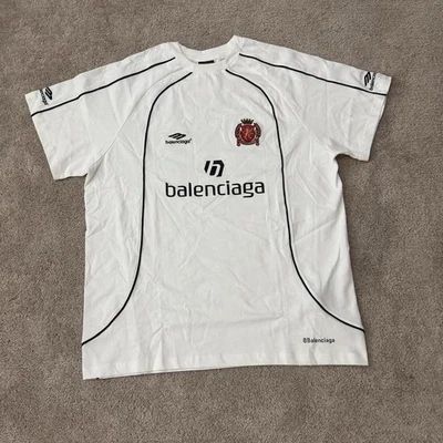 Camiseta de fútbol blanca Balenciaga Foto 1 de 4