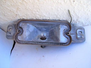 Chevy Impala 1969 luz trasera carcasa guía 16 SAE BR 69 RH - Imagen 1 de 3