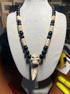 Collar tubo piedra fósil obsidiana arco iris negro Mictlantecuhtli calavera garra #37 Foto 1 de 4