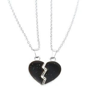 1 Pair Matching Heart Necklace Color Changing Pendant Necklace for Women and Men - Picture 1 of 16