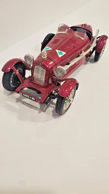Burago 1934 Alfa Romeo 2300 Monza 1:18 Diecast Metal Modelo Coche Rojo Italia Foto 1 de 3