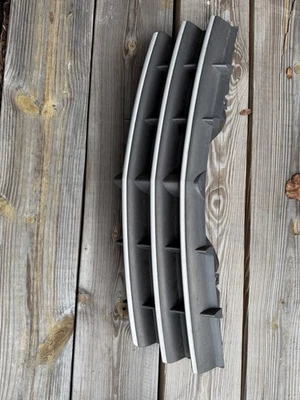 Оригинальный бампер для капота решетка передняя верхняя решетка для Chrysler Crossfire 2004–2008 годов выпуска 04–08 - Изображение 1 из 4