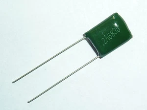 100 PIEZAS 100V 0,068uF 68000pF 2A683J ±5% condensadores de película Mylar radiales - Imagen 1 de 1
