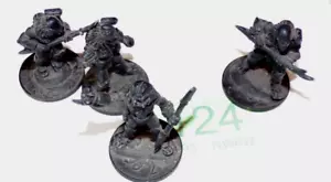 G#124 4 x Predator style Aliens 28mm - Picture 1 of 1
