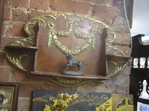 PRETTY LITTLE ANTIQUE FRENCH WALNUT & BRASS WALL SHELF CIRCA 1900 - Picture 1 of 6