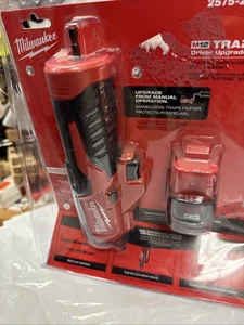 Milwaukee M12 Cordless TRAPSNAKE Driver Kit (2575-21) - Picture 1 of 9