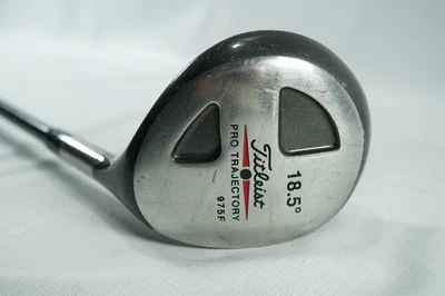 Titleist 975F 5 Wood 18.5° / Regular Flex Graphite Shaft - Image 1 of 4