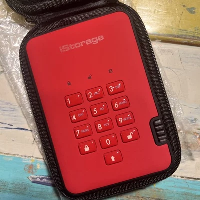 iStorage diskAshur2 HDD 1TB Red - Secure portable hard drive - Password prote... - Image 1 of 4