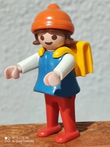 PLAYMOBIL REF 3560 3522 FIGURA ESCOLAR NIÑO NIÑA NIÑOS ESCOLARES ESCUELA COLEGIO - Imagen 1 de 1