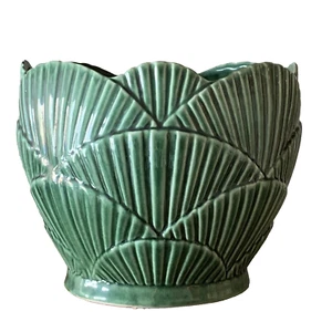 Jay Willfred Andrea by Sadek Green Scallop Shell Fan Ceramic Planter Pot - Picture 1 of 8