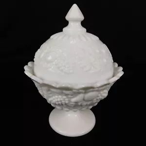 VTG Westmoreland White Milk Glass Covered Footed Pedestal Candy Dish Bowl Grapes - Picture 1 of 12
