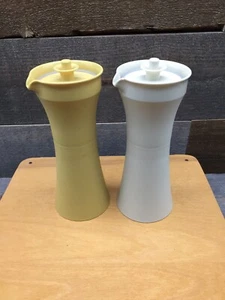 Set DI 2-Tupperware #1246 -olio/aceto crusca per condimento MANDORLE & RACCOLTO ORO -T-7 - Foto 1 di 6