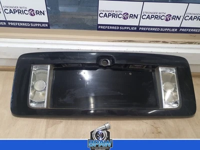 Holden VZ Adventra rear number plate trim garnish - image 1 of 4