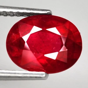 2,69Ct. Natur Edelstein Rubinrot Oval Facette Madagaskar schöne funkelnde Farbe - Bild 1 von 7