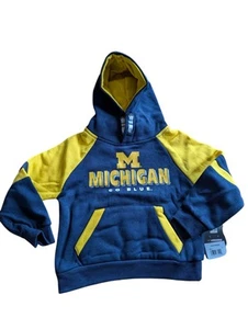 Michigan Wolverines Pullover Hoodie 3T NWT - Picture 1 of 6