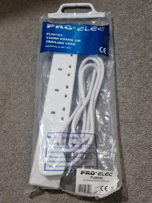 PRO ELEC PL09193 6 Gang Extension Lead White 2m New - Image 1 of 4
