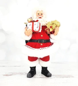 2017 Dept 56 Possible Dreams Clothtique "Reindeer Ride" Santa with Gift Figurine - Picture 1 of 10