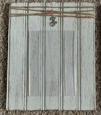 Marco de madera rústico envejecido con cuerda, dije de gato, gris-verde Foto 1 de 4