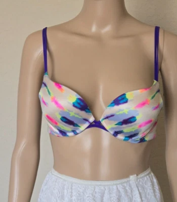 Sujetador push up muy sexy Victoria's Secret acolchado con aros multicolor talla 32B Foto 1 de 4
