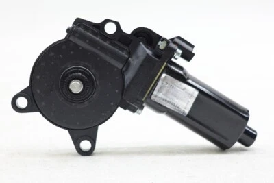 NEW OEM Front Right Door Window Motor 8246039000 for Hyundai XG350 2001-2005 - Image 1 of 4