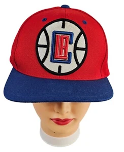 Gorra ajustable Mitchell & Ness azul roja de Los Angeles Clippers con cierre a presión - Imagen 1 de 7