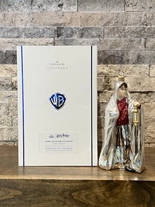 2023 Hallmark Keepsake WB 100 Harry Potter Using The Invisibility Cloak Ornament - Picture 1 of 18