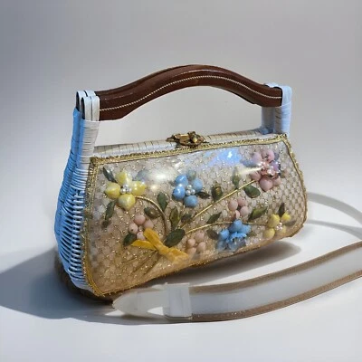 Cartera de mimbre tejida vintage años 50 concha flores mientras mango de madera cerradura giratoria Hong K Foto 1 de 4
