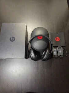 Auriculares inalámbricos sobre la oreja Beats by Dr. Dre Beats Studio3 - negros mate - Imagen 1 de 12