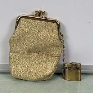 Portafoglio portamonete vintage baronetto tono oro scintillante con accendisigari - Foto 1 di 8