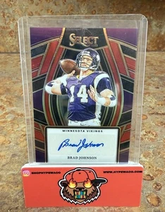 2023 Seleziona Calcio Viola Prizm Brad Johnson Auto /75 SELS-BRJ - Foto 1 di 2