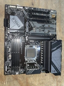 GIGABYTE - B650 EAGLE AX (Socket AM5) B650 ATX DDR5 Motherboard BENT PINS - Picture 1 of 2