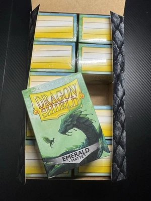 Dragon Shield Emerald Matte Display - 10 Boxes Of 100 Protective Sleeves - Image 1 of 4