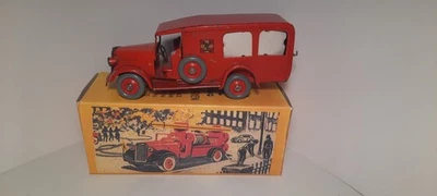 TEKNO of DENMARK AMBULANCE  TRUCK  FALCK  351  TIN PLATE Early edition 1935-1955 - Image 1 of 4
