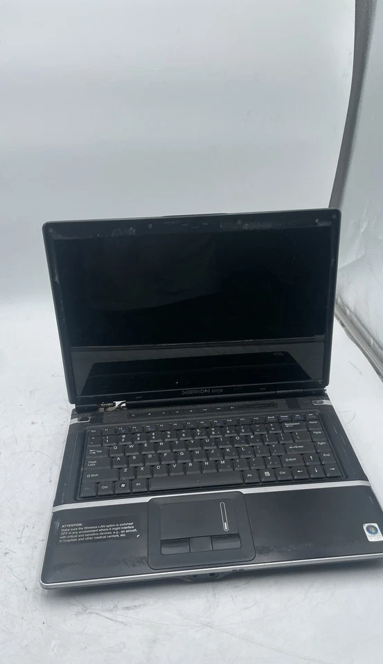 Medion Akoya 15.6" Laptop No HDD Broken Hinge As Is For Parts Or Repair - Image 1 of 4